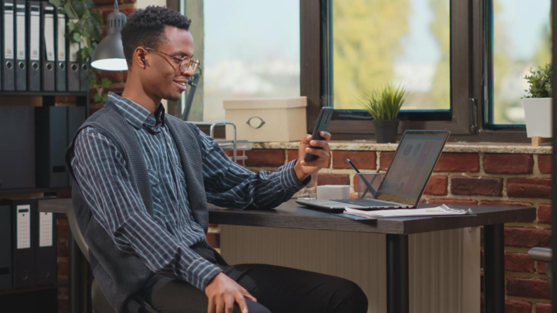 Consultation apaisée pour retrouver la sérénité financière